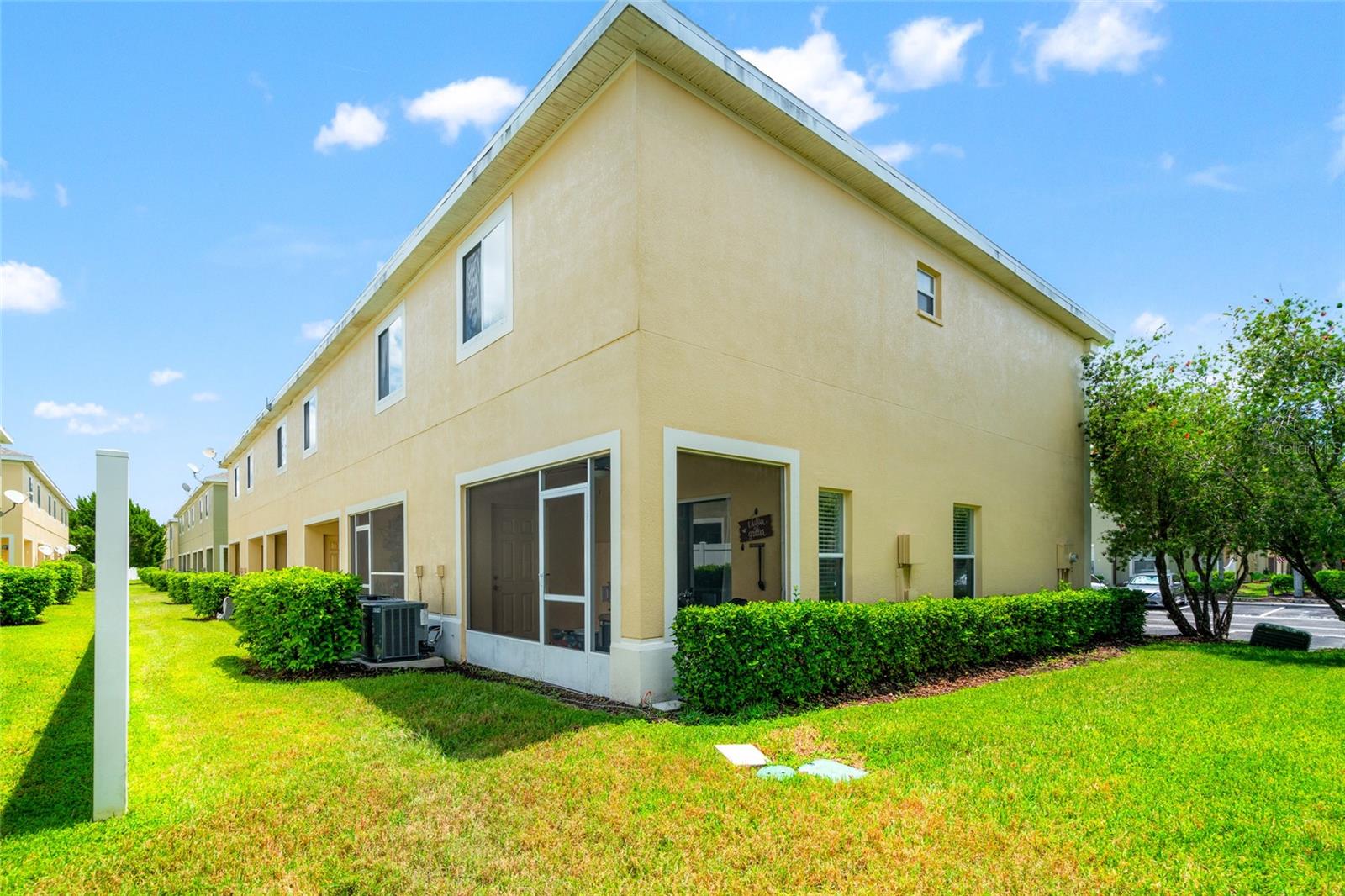 Exterior Corner Unit Elevation