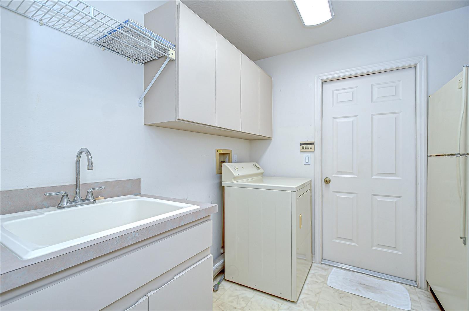Laundry room with sink!