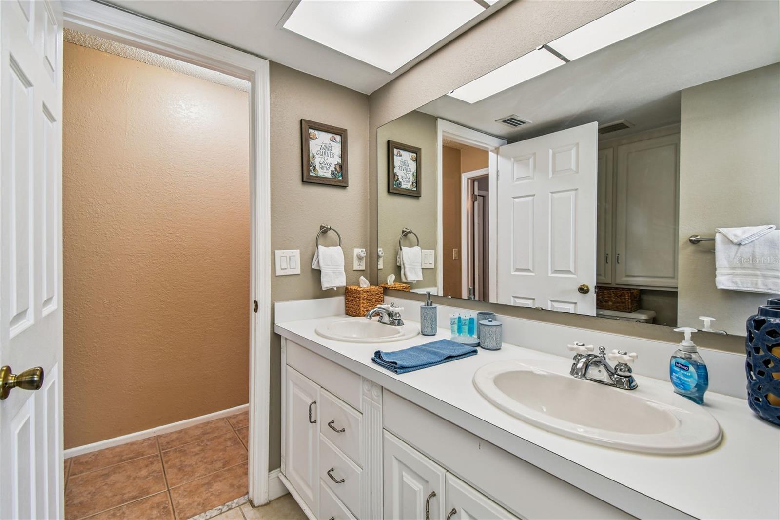 Double sinks in the Jack and Jill bathroom