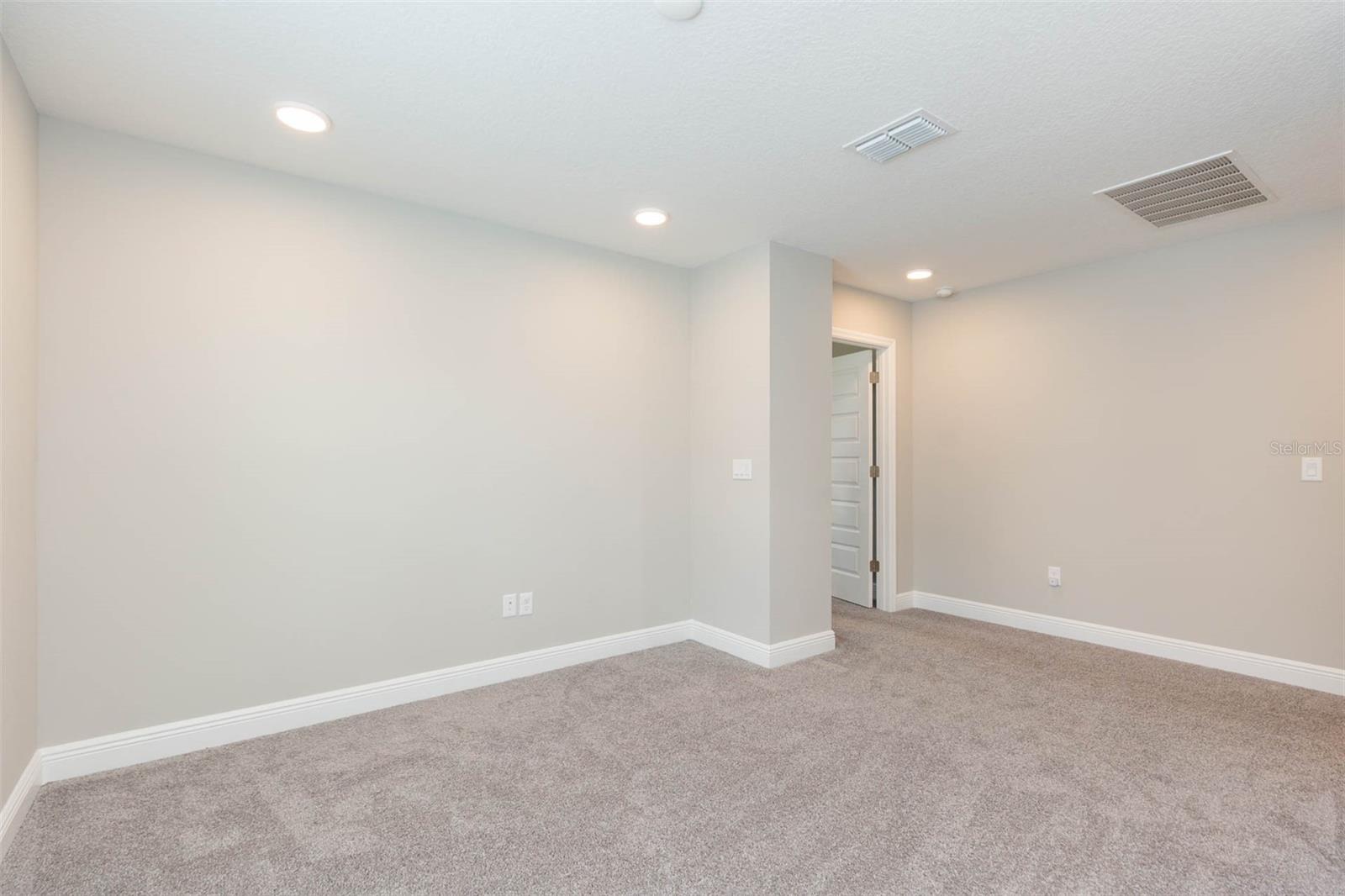 bonus room/loft