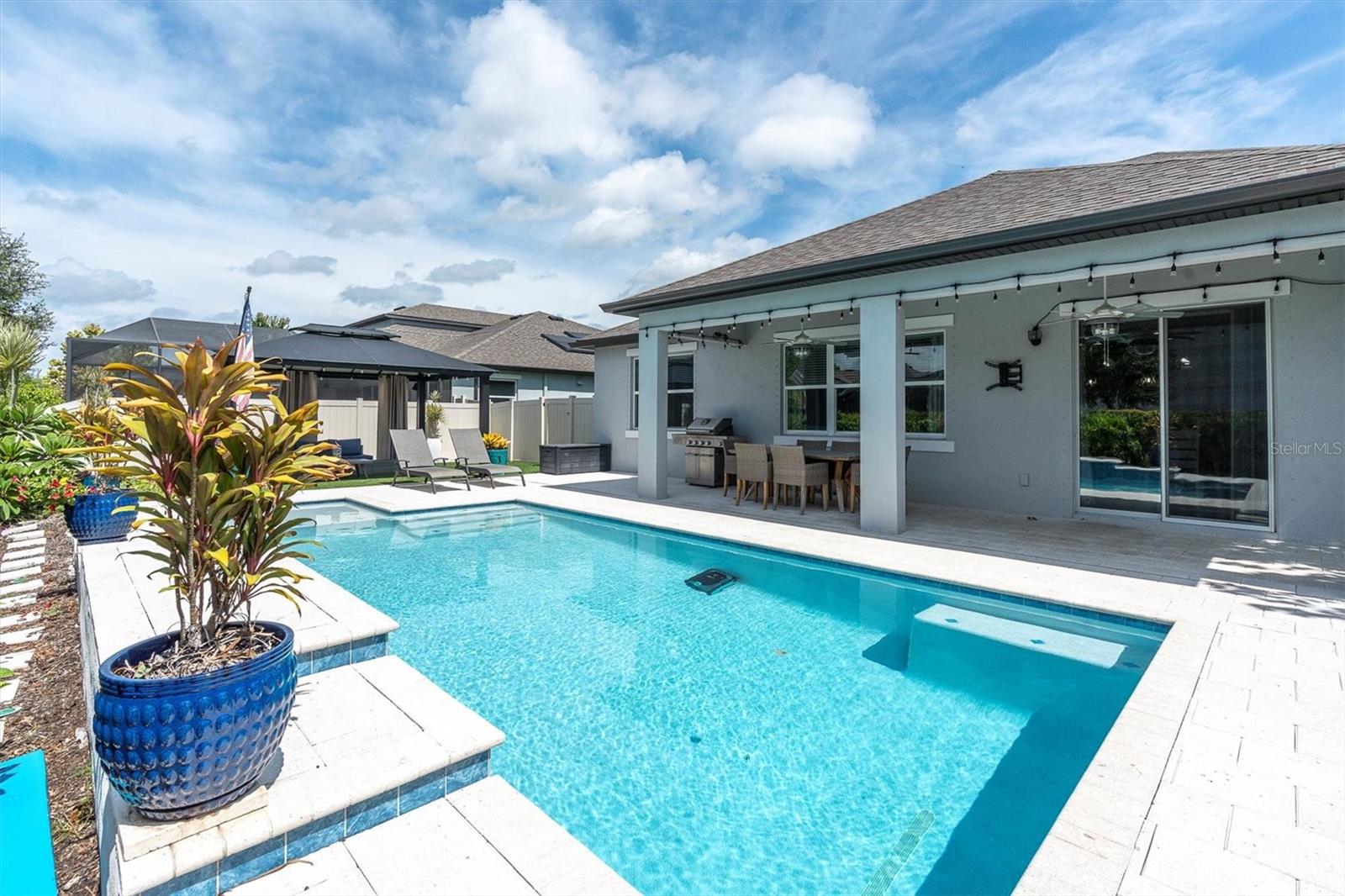 ENJOY THE FLORIDA LIFESTYLE HERE