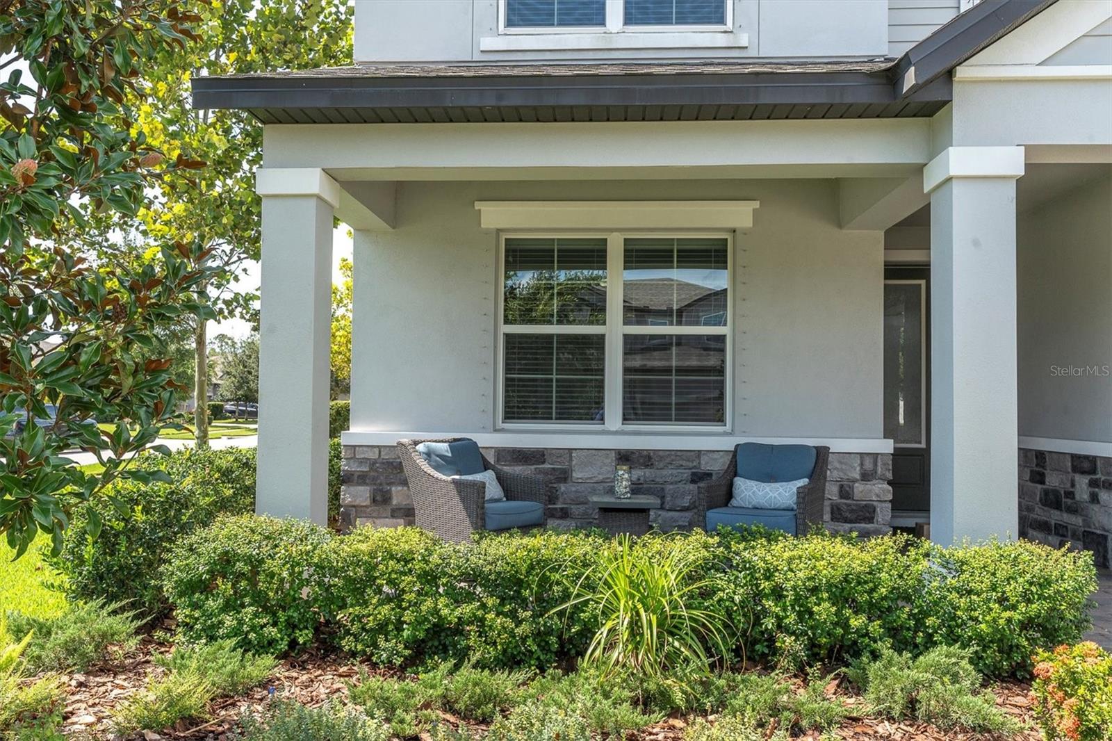 FRONT PORCH CHARM