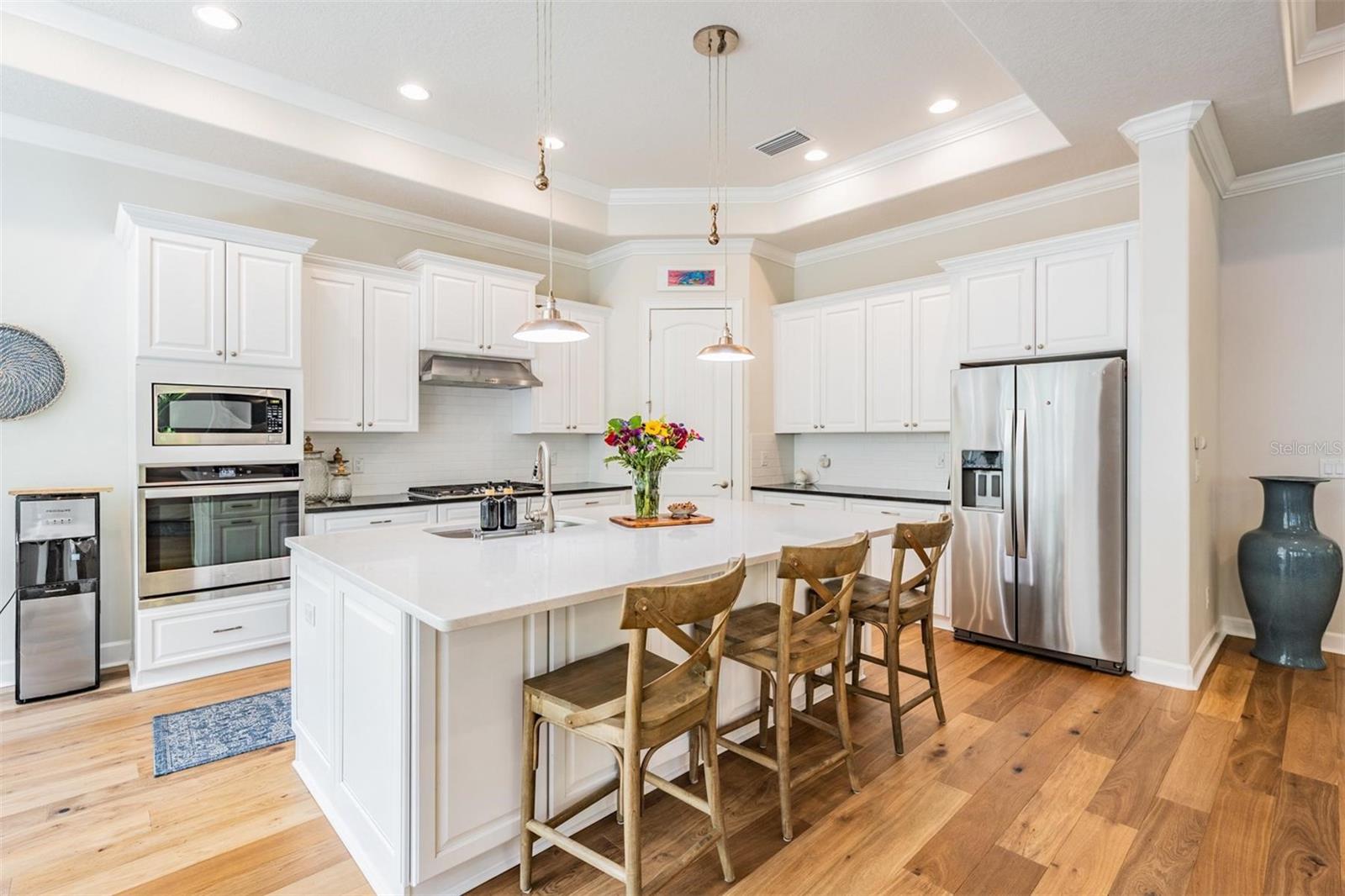 Kitchen with Island