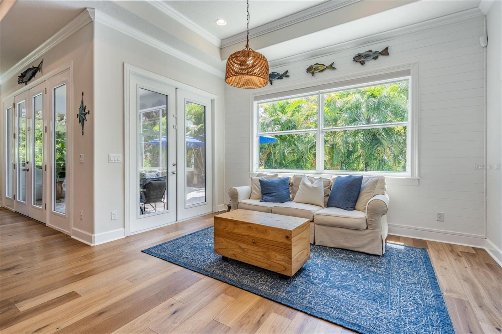 Eat-In Kitchen Area or Sitting Room