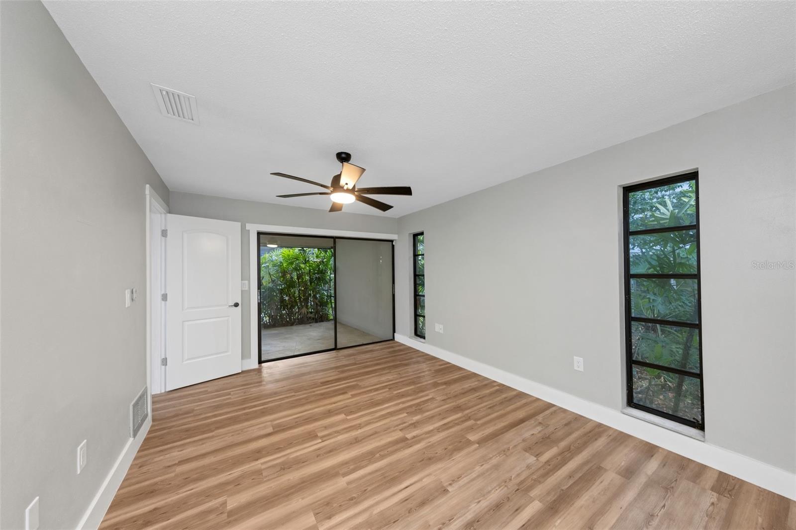 Master Bedroom - Reverse View