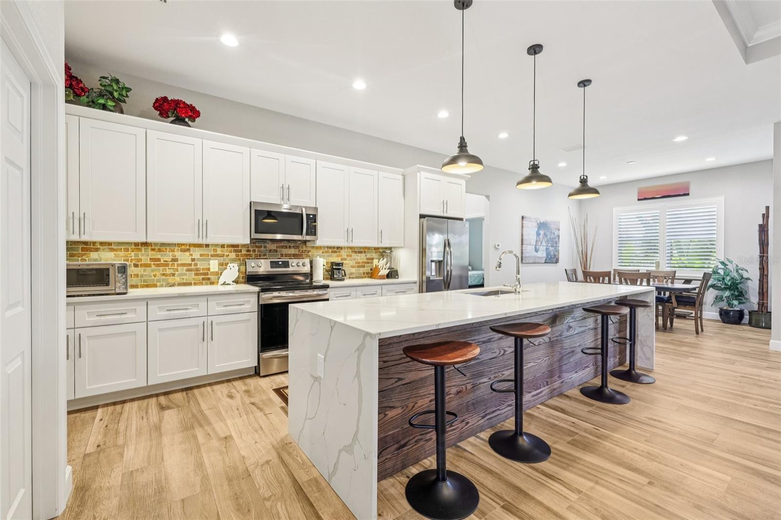 Kitchen dream with 12.5 Ft island