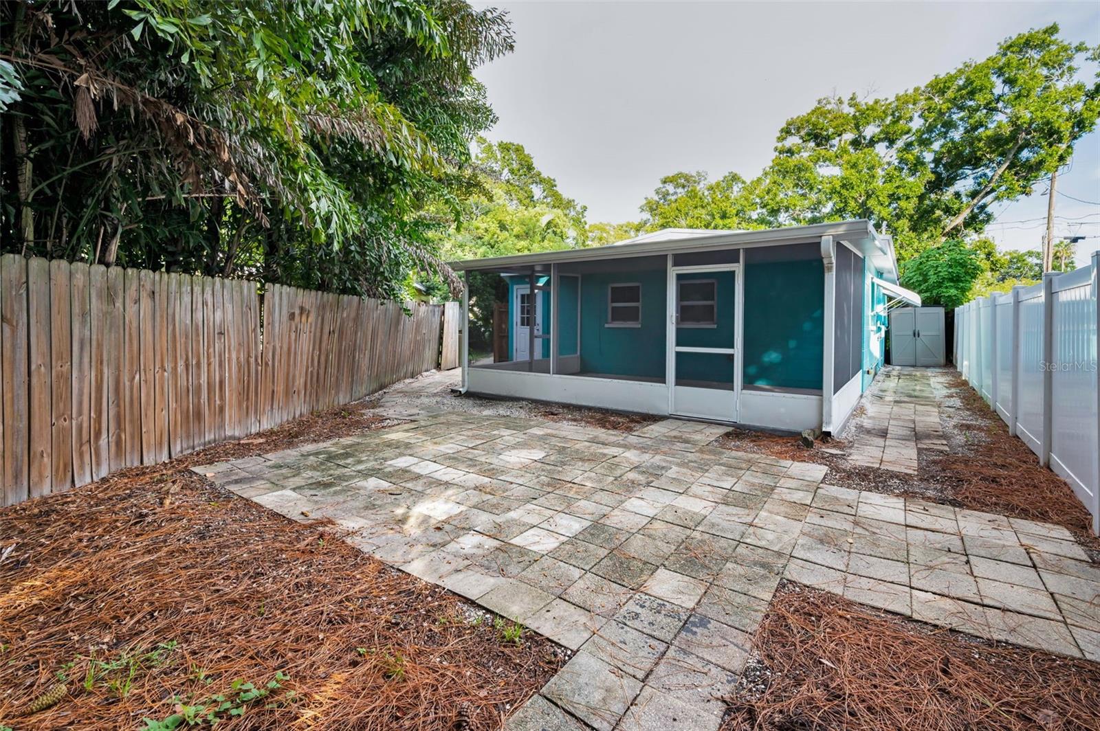 Exterior Rear/ Patio/Backyard