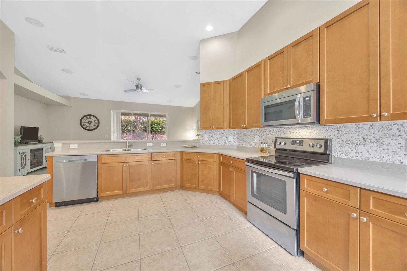 Large Kitchen