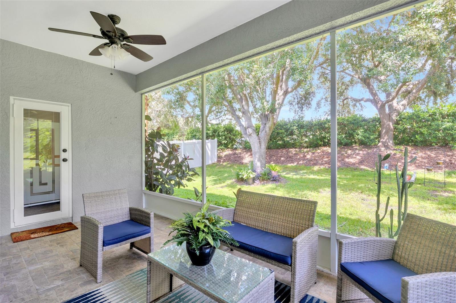 Rear Screened Lanai