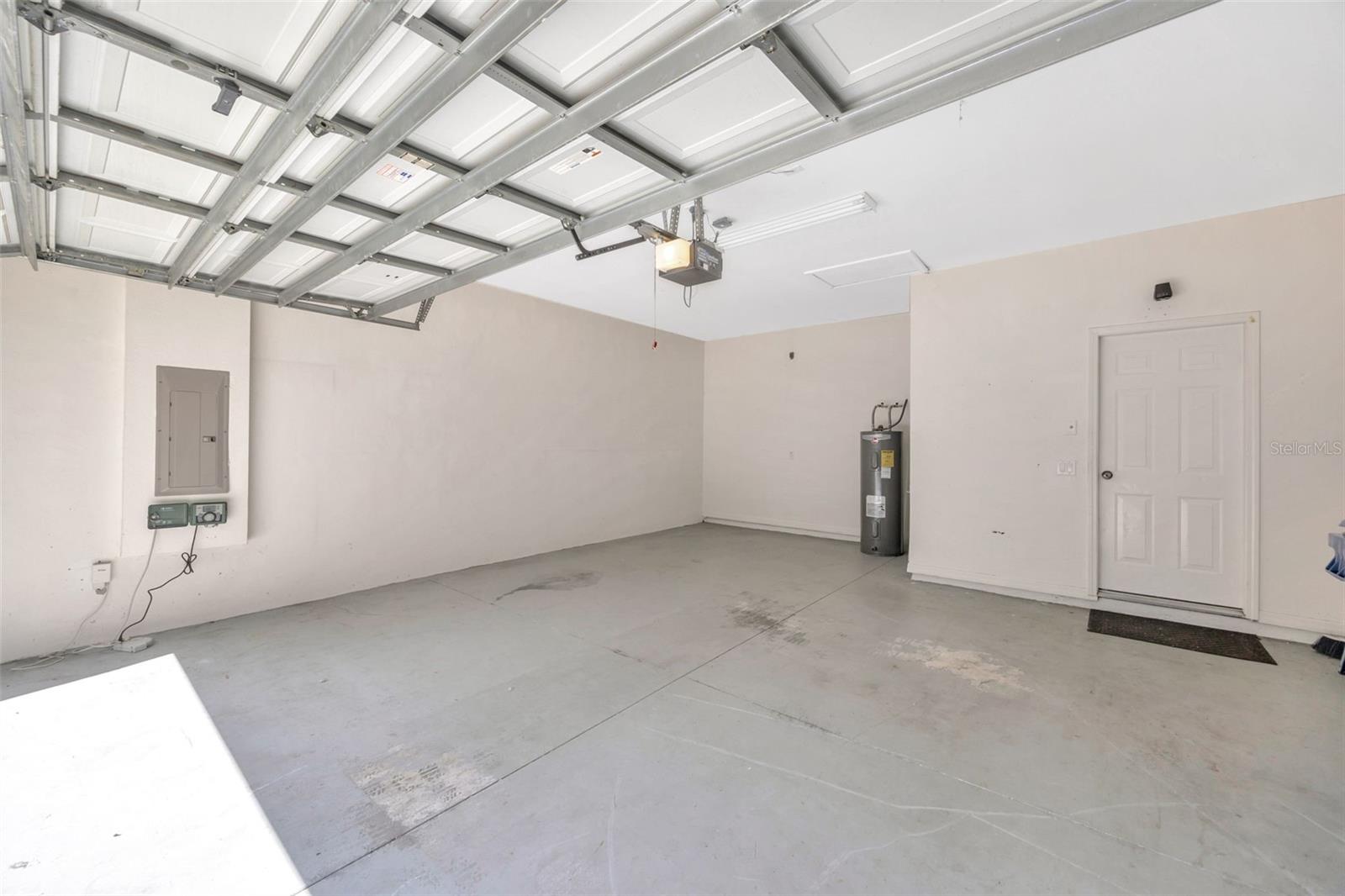 Spacious Garage