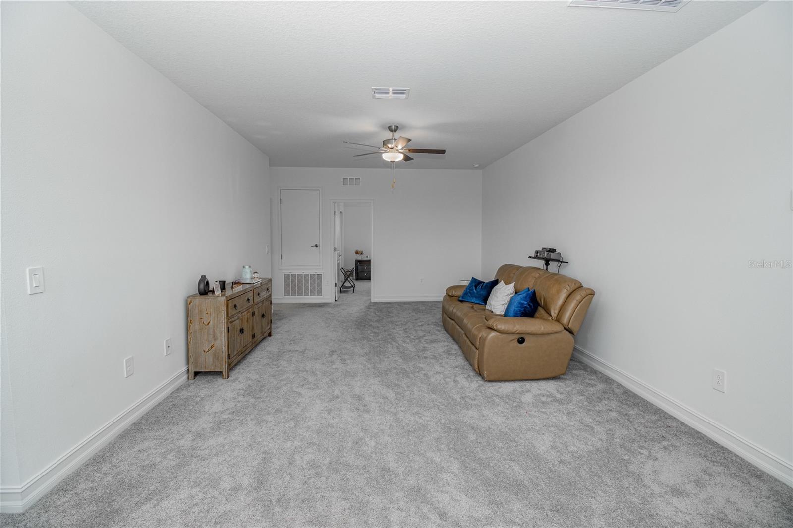 2nd Floor - Loft