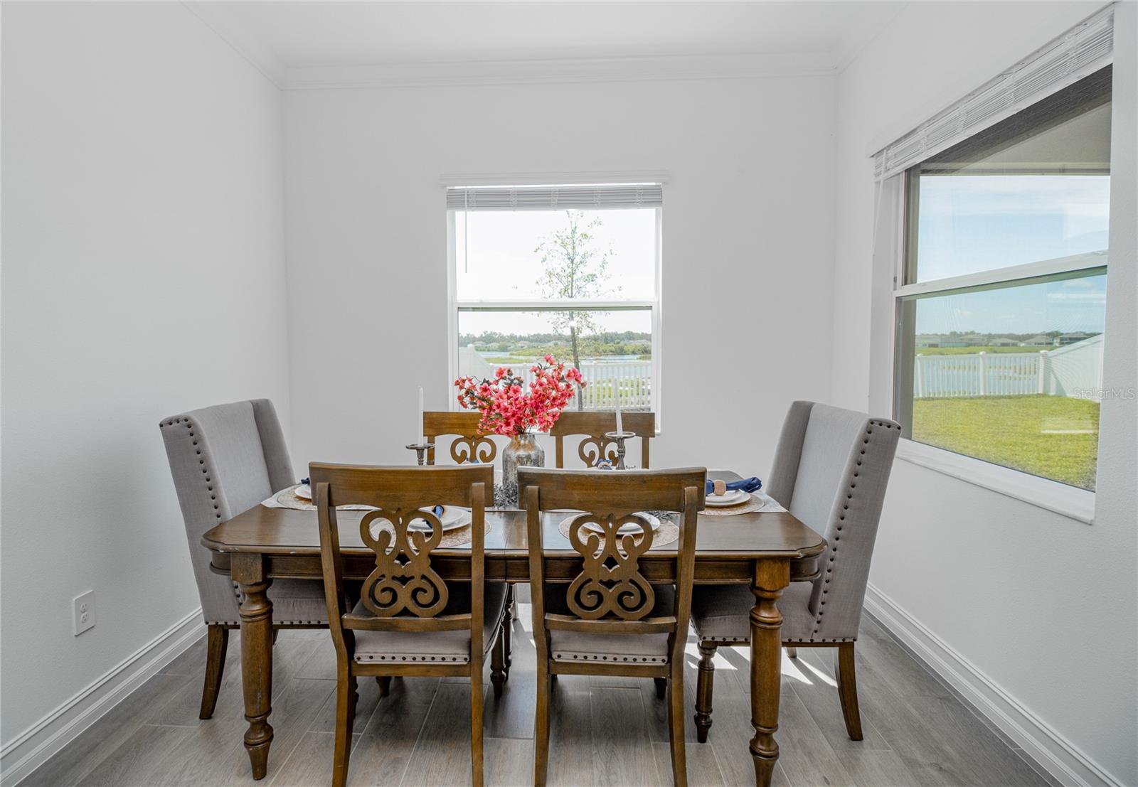 1st Floor - Breakfast Nook / Dining Area