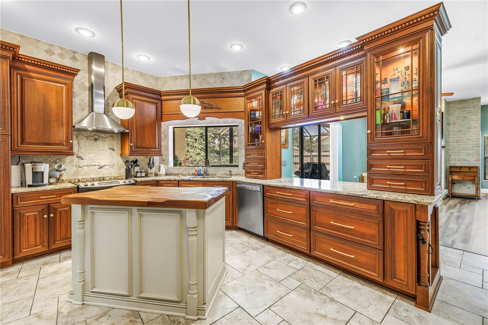 Chef's kitchen