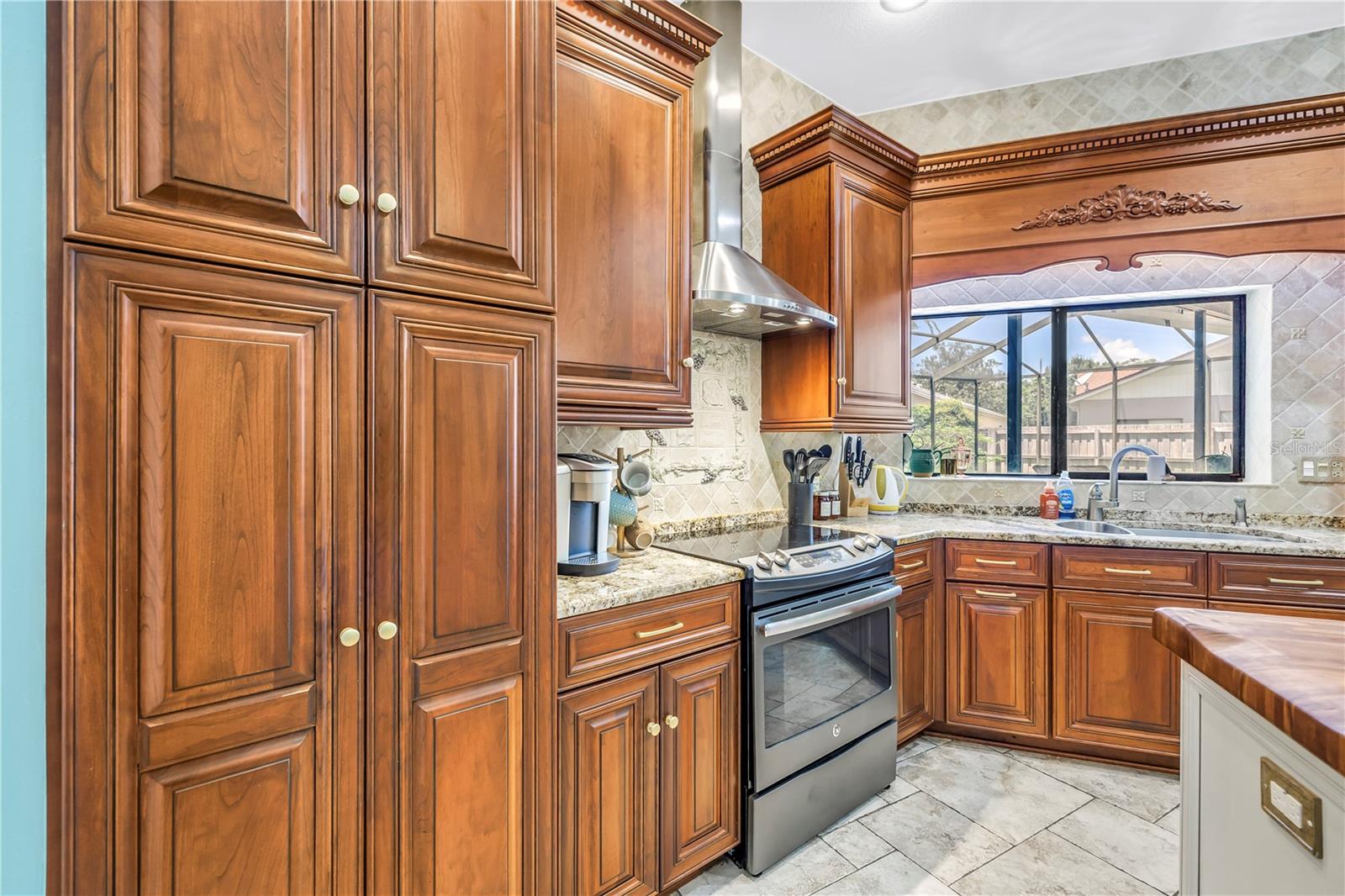 Chef's kitchen