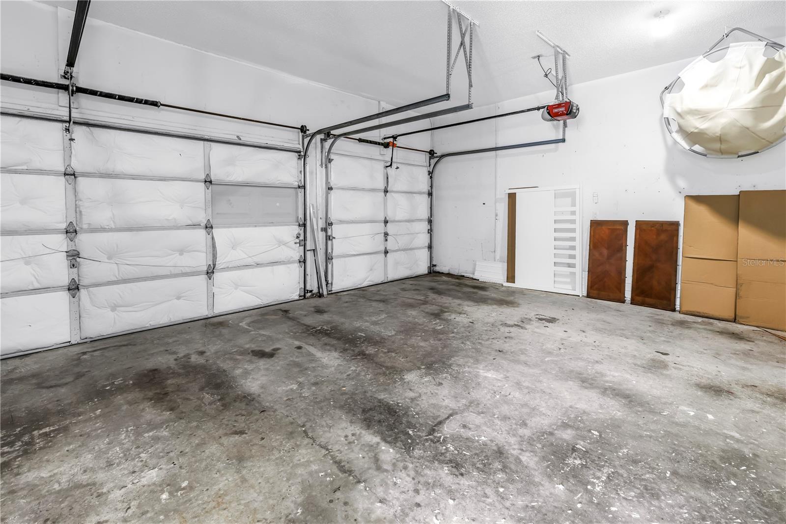 3 car garage