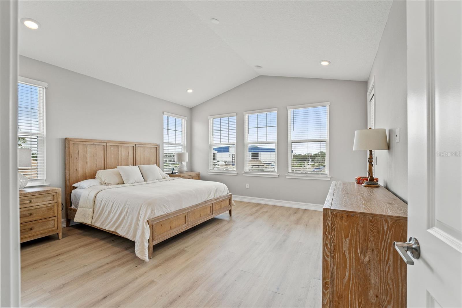 Upstairs primary bedroom