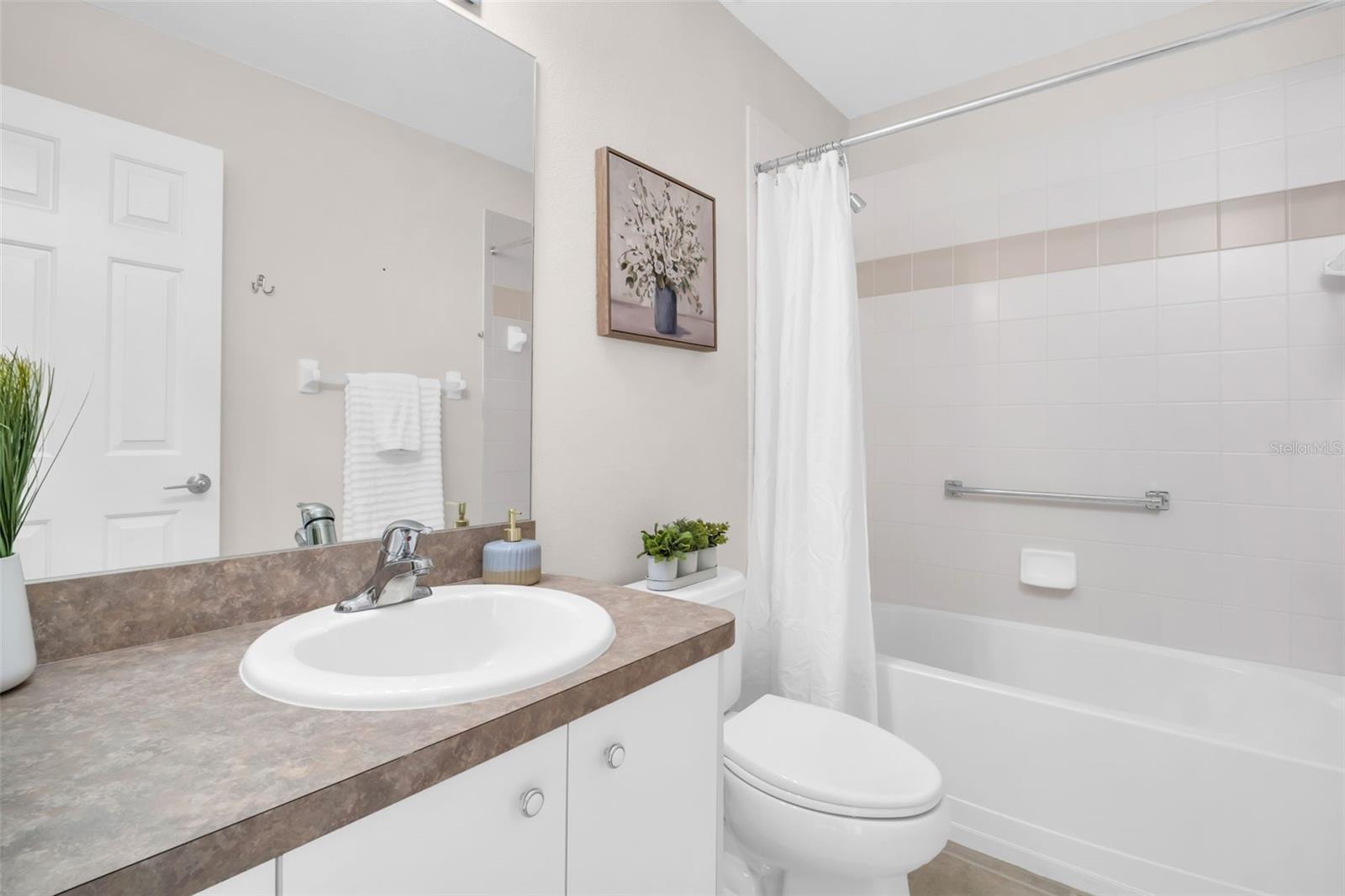 2nd bathroom