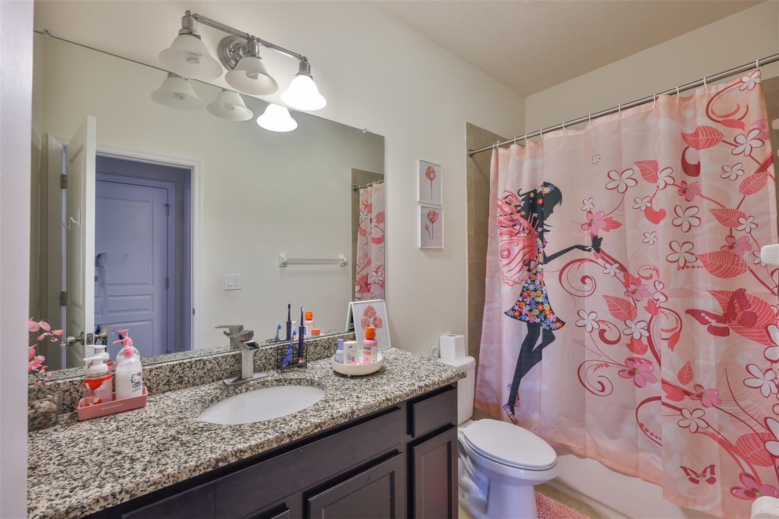 2nd Bathroom