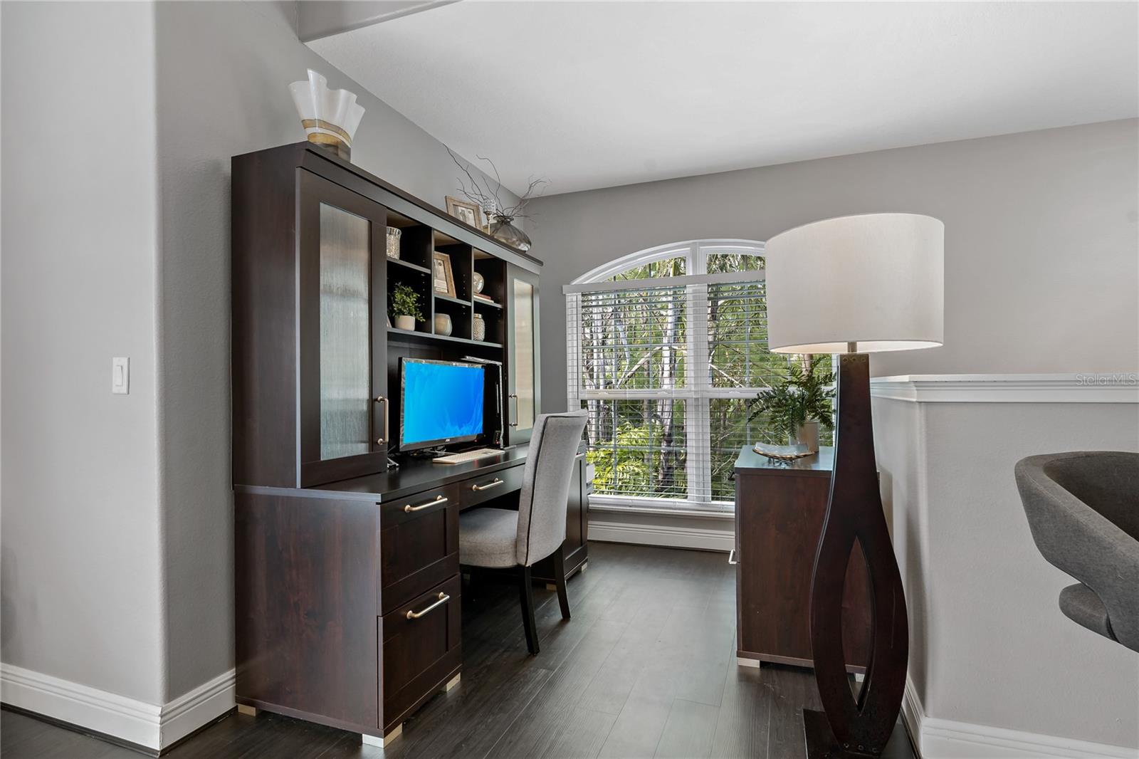 EVEN ROOM FOR OFFICE SPACE IN THE GREAT ROOM!