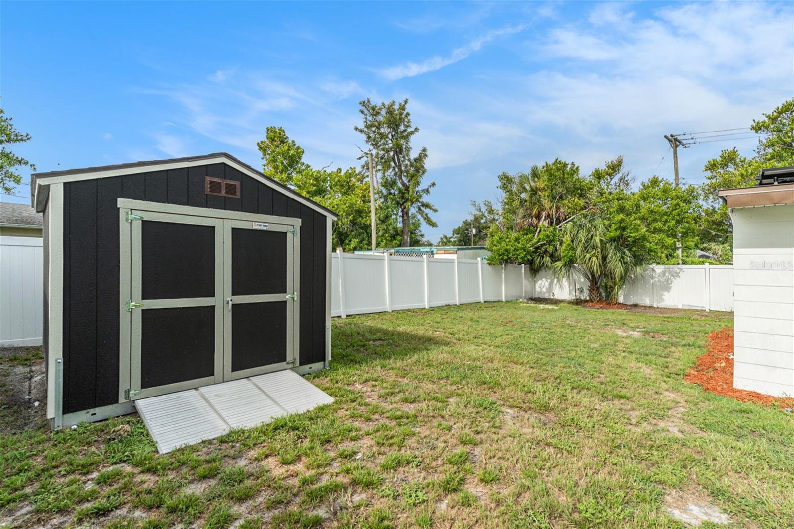 Storage shed