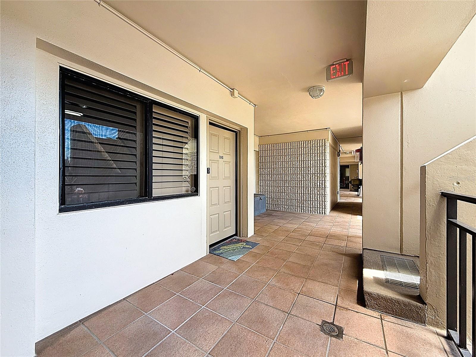 3rd floor entrance for upstairs guest suite