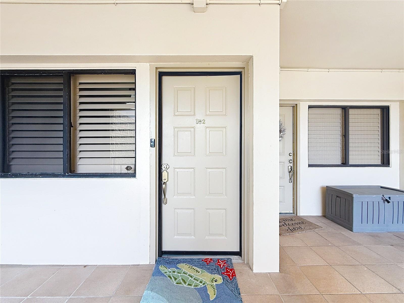3rd floor entrance for upstairs guest suite