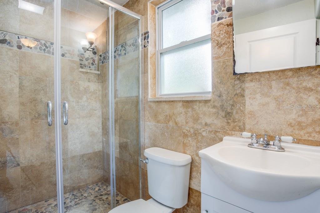 Guest House Bathroom
