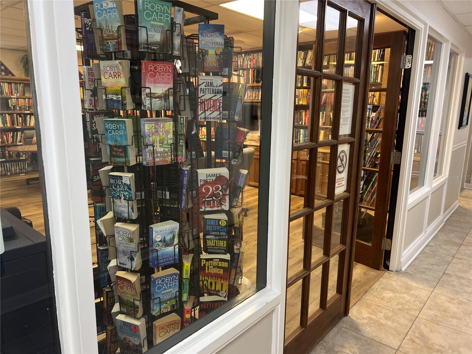 Club House Library