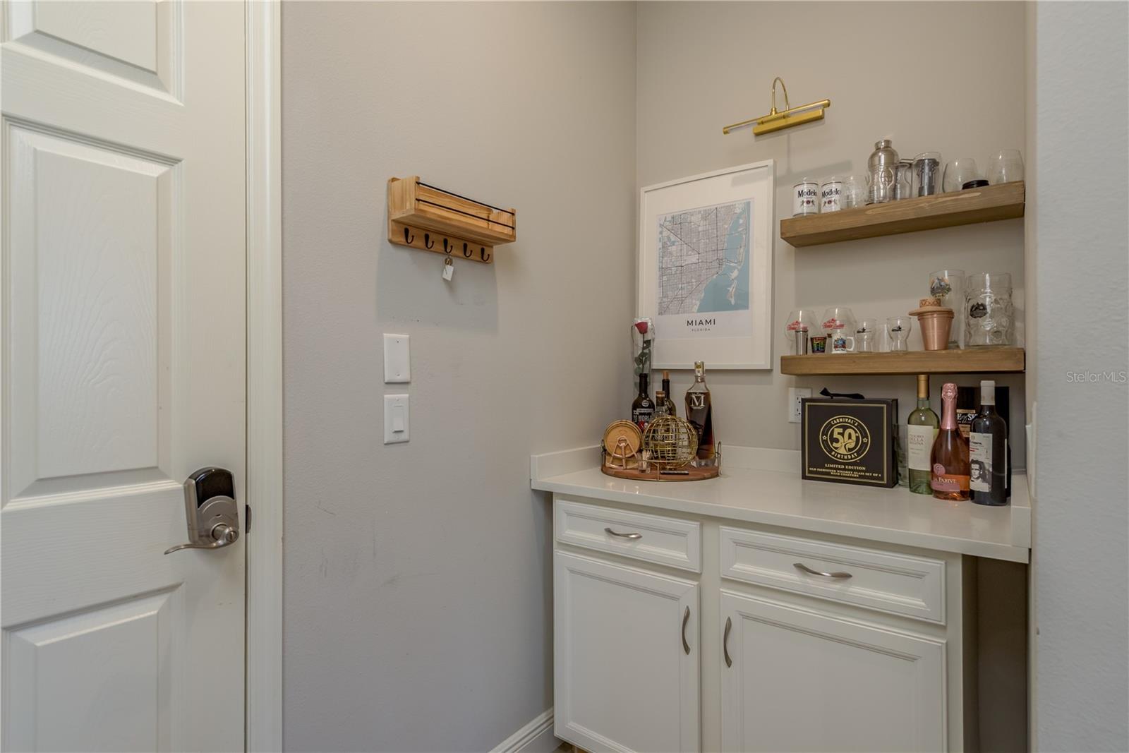 Butler's Pantry Area