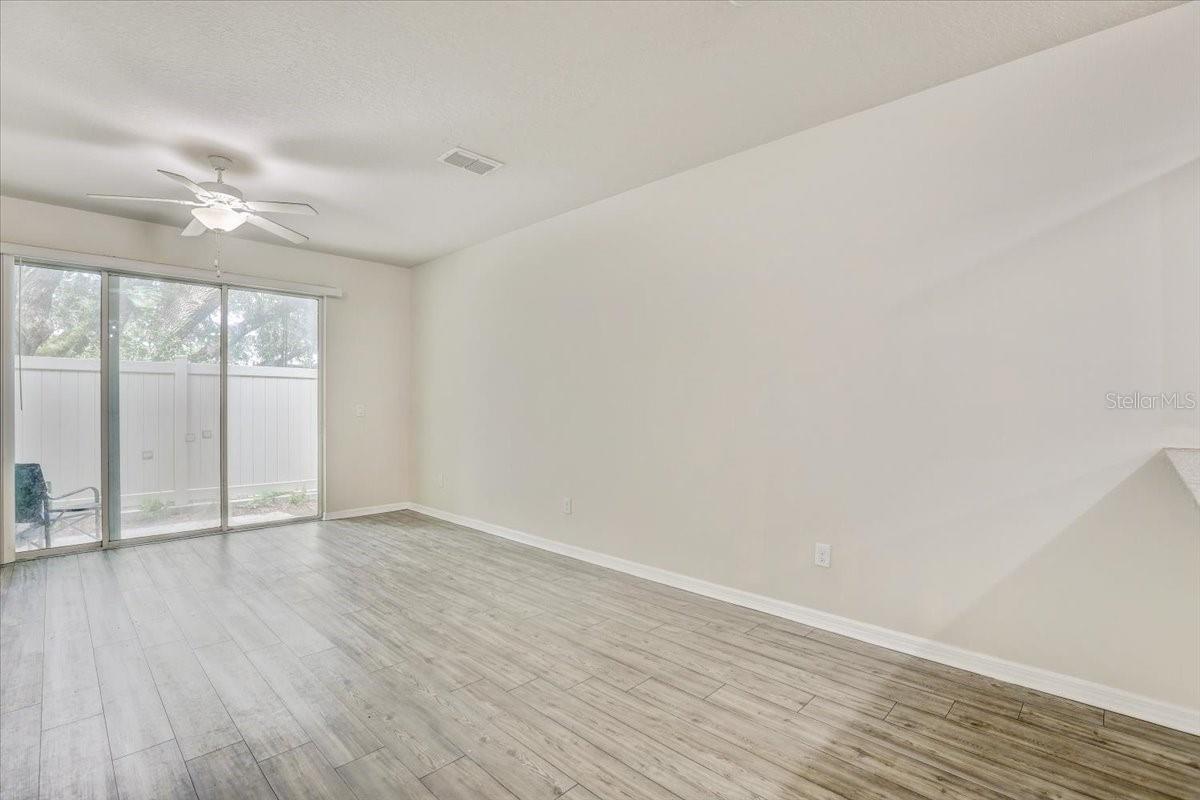 Living Room/Dinning Room