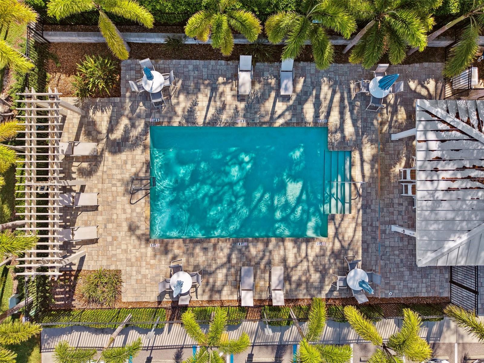 Aqua Solis pool & cabana