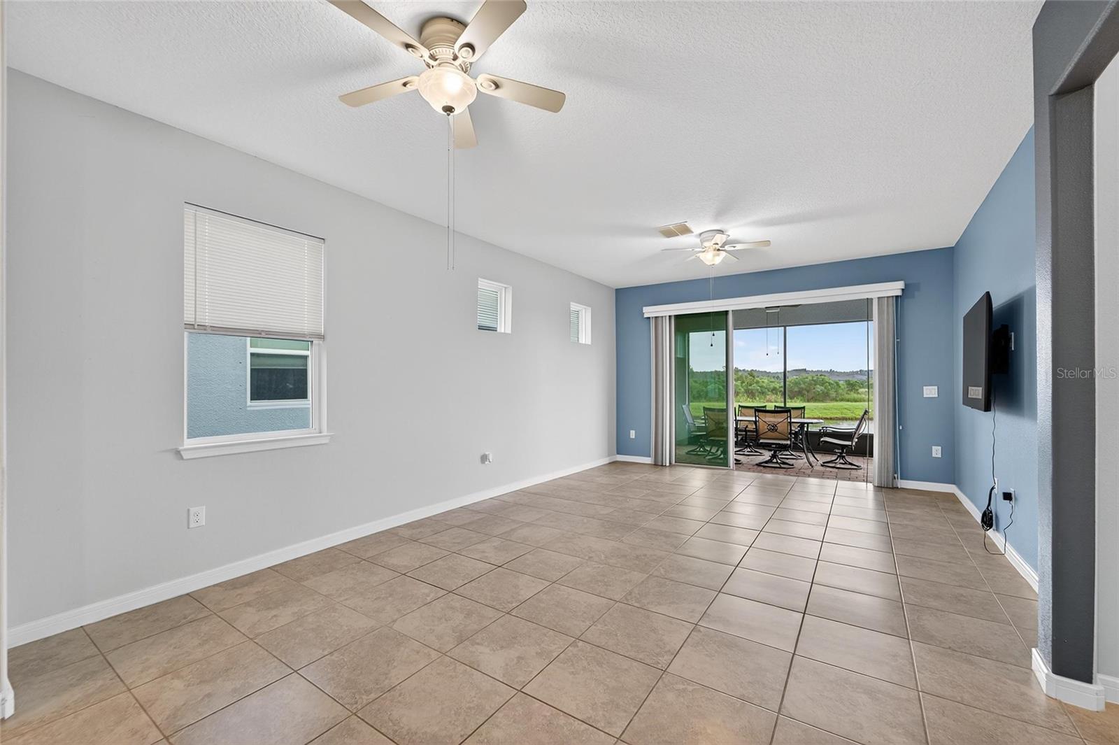 Dining room / great room