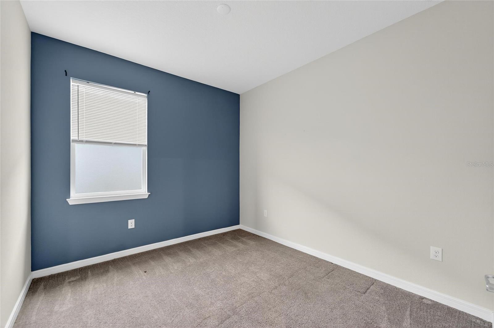 Guest bedroom