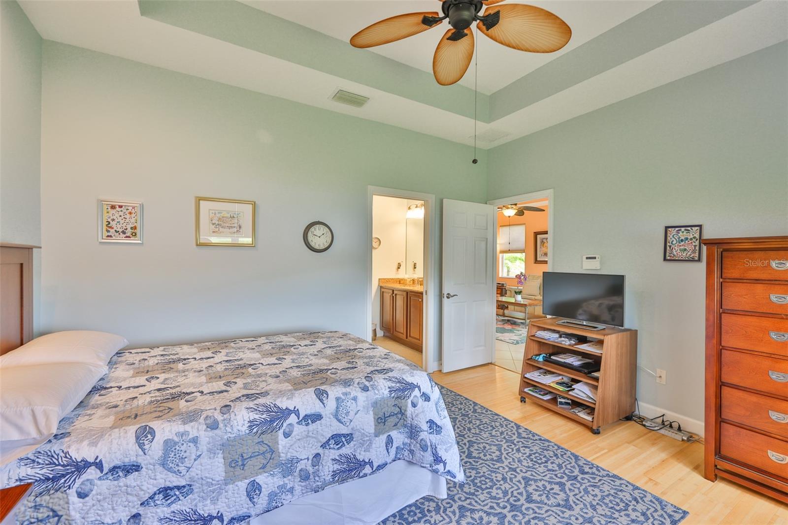 Primary Bedroom with en-suite bathroom, walk-in closet too!