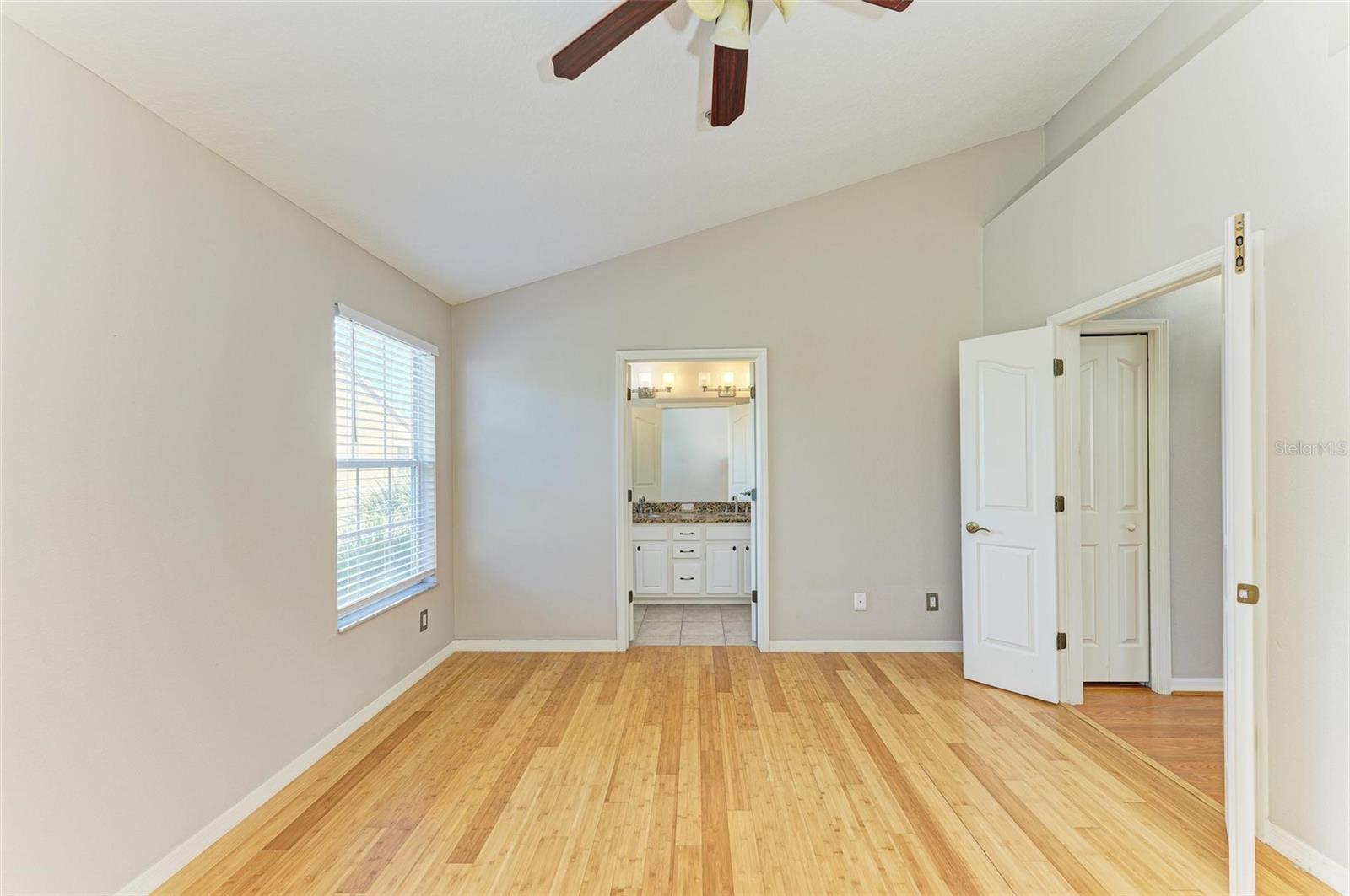 Masterbedroom