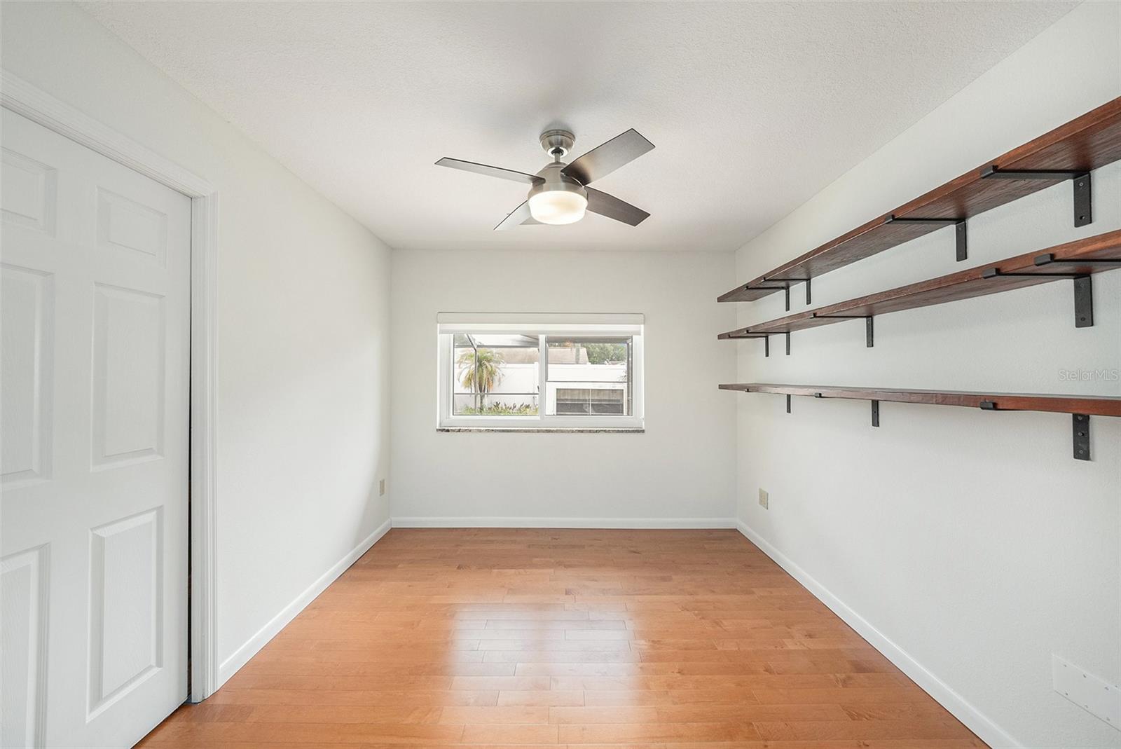 Shelving and walk-in closet too!