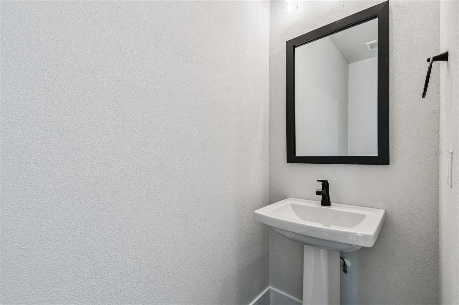 Powder Bath