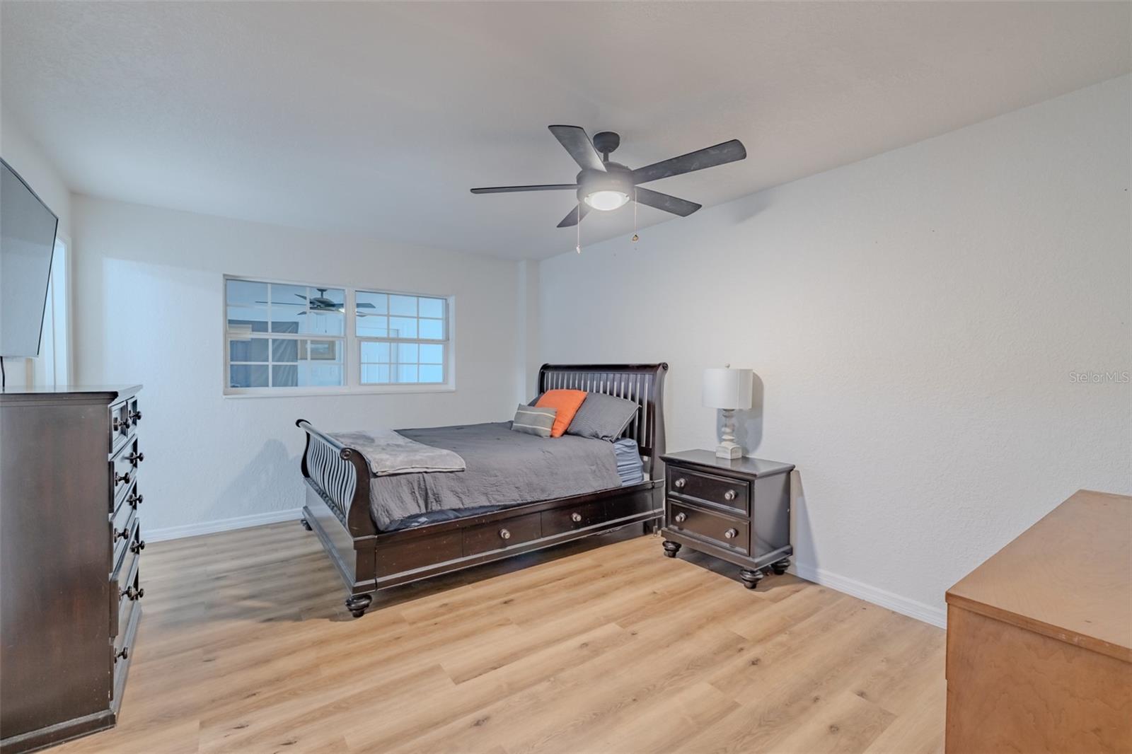 Primary suite