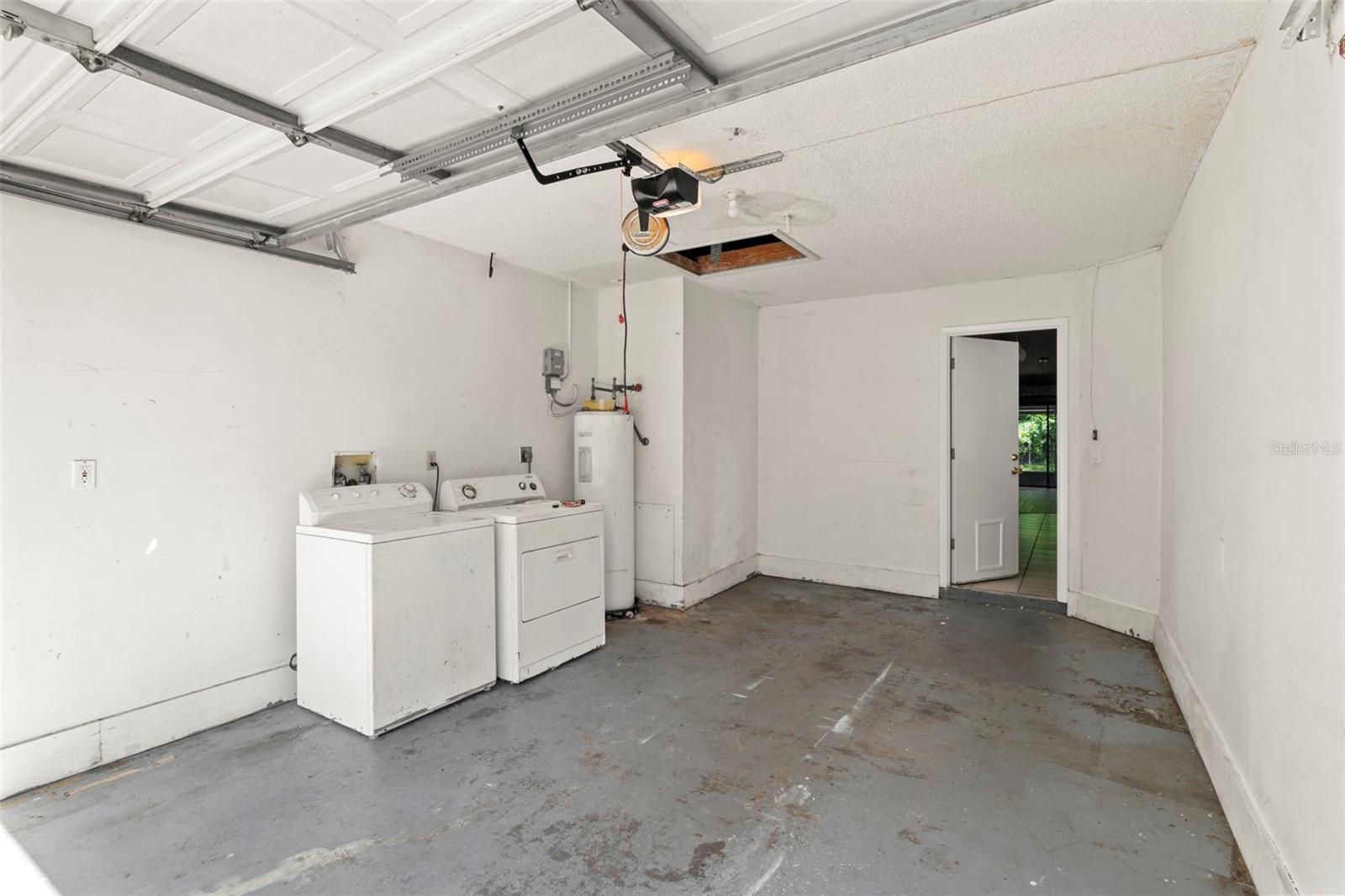 Garage with washer and dryer