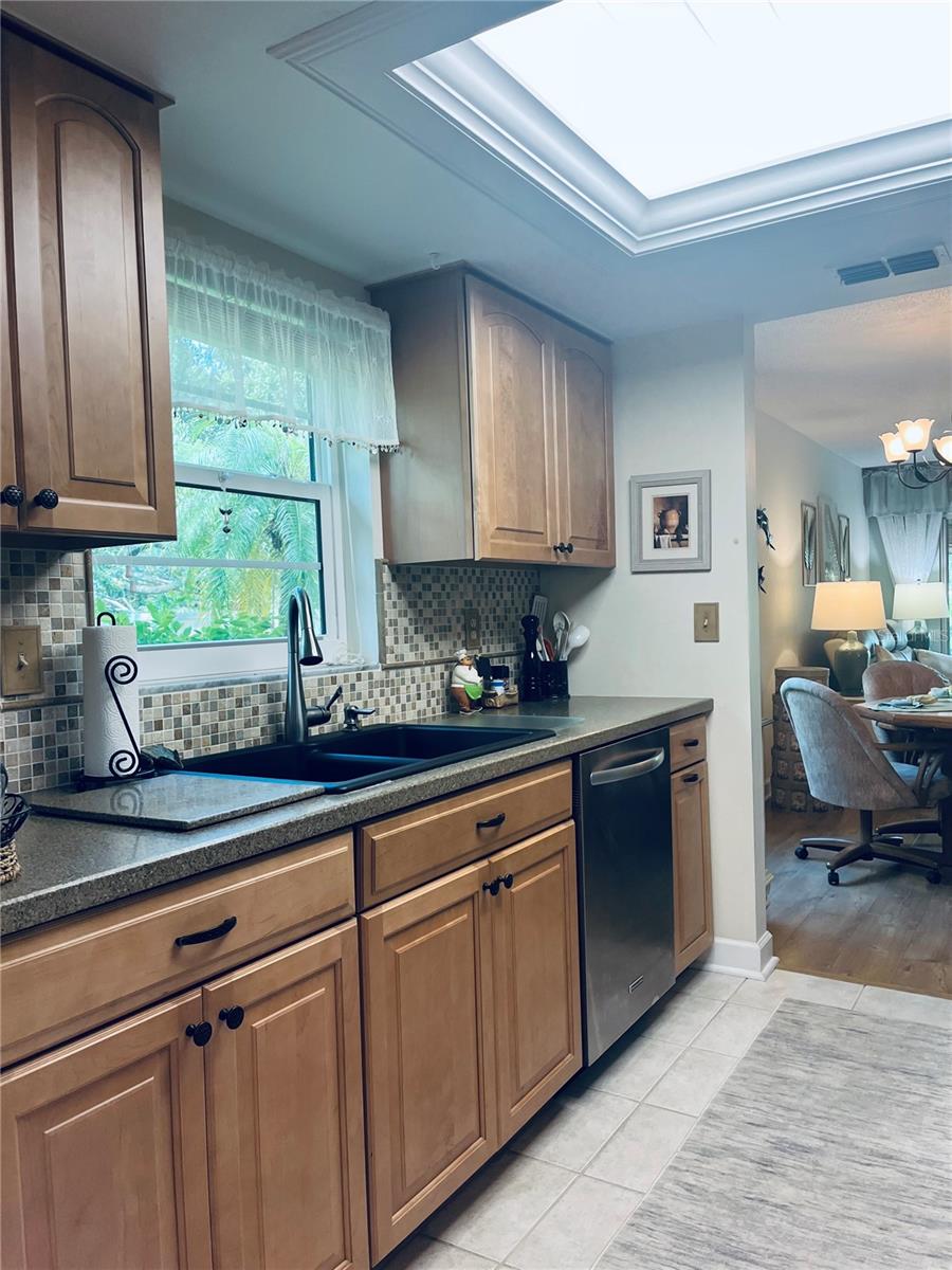 Beautiful Kitchen with Side window for Natural Light!