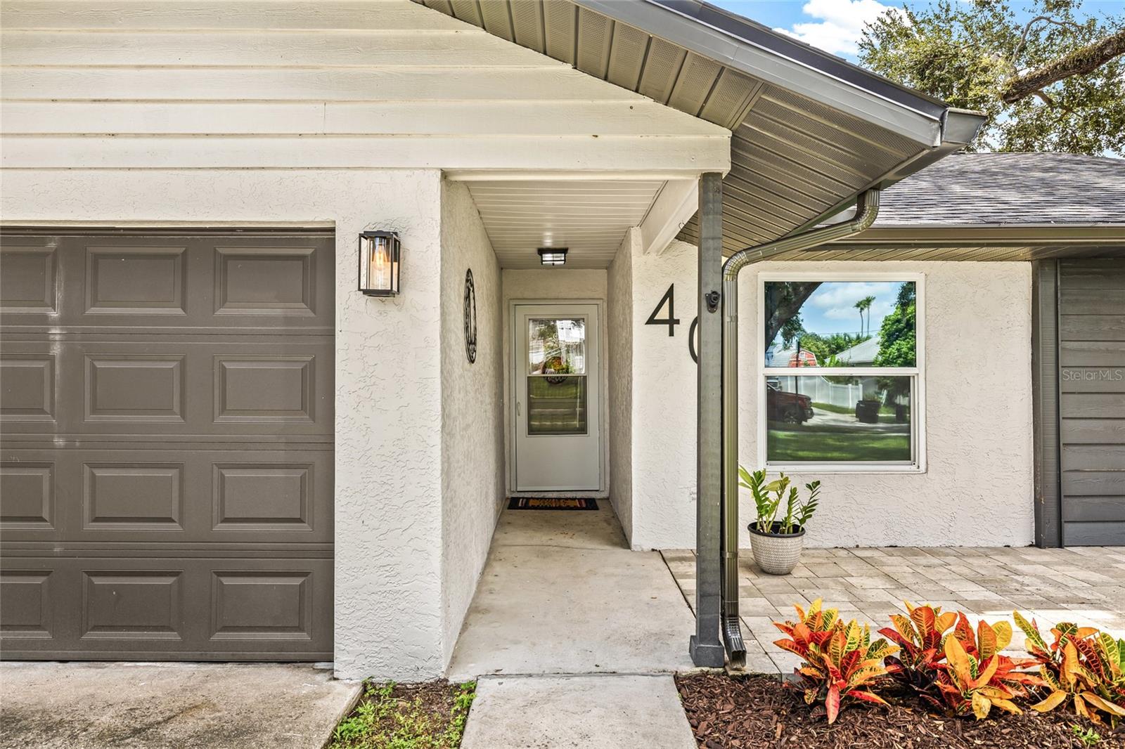 Entry way