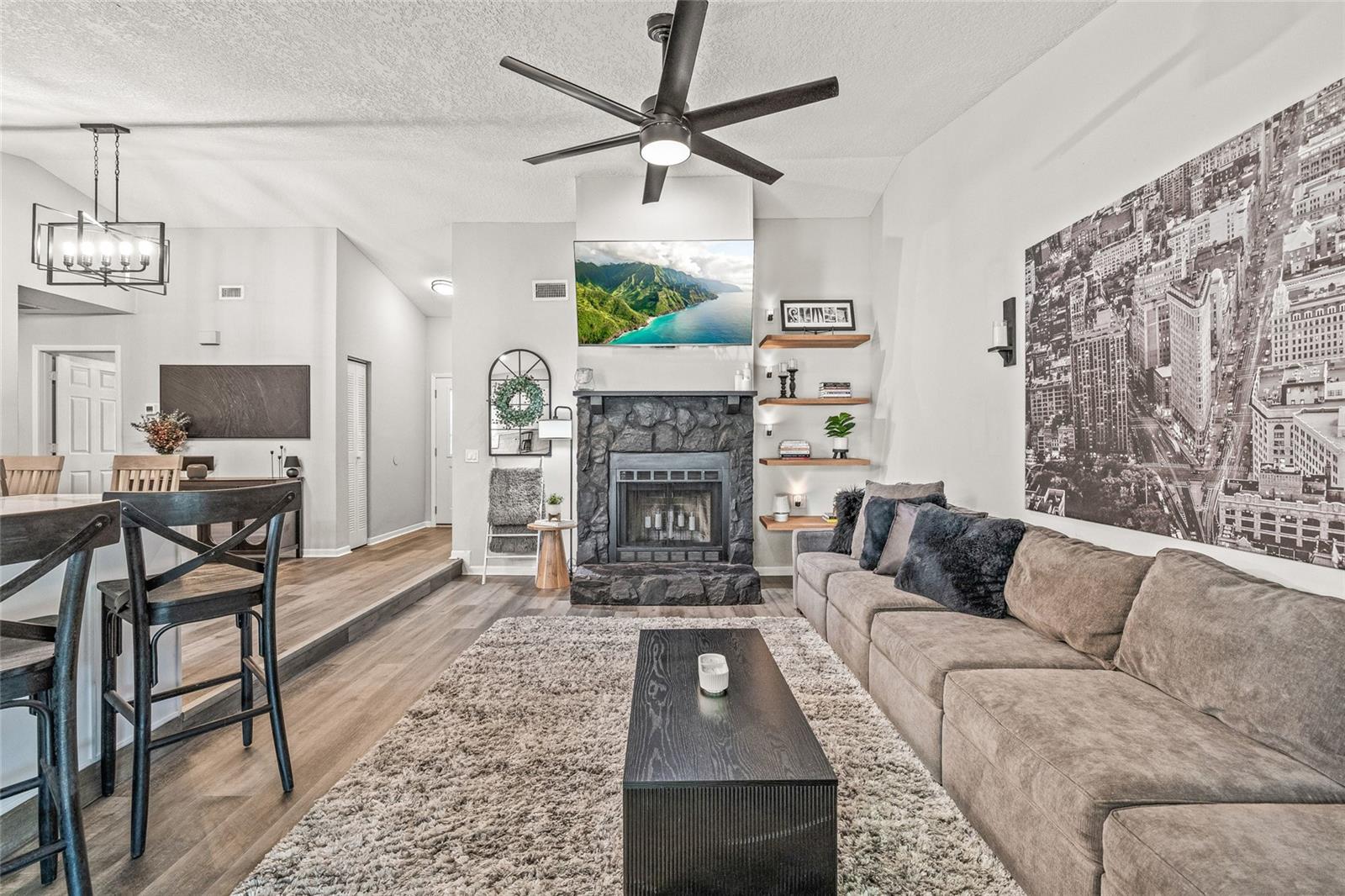 Entry way