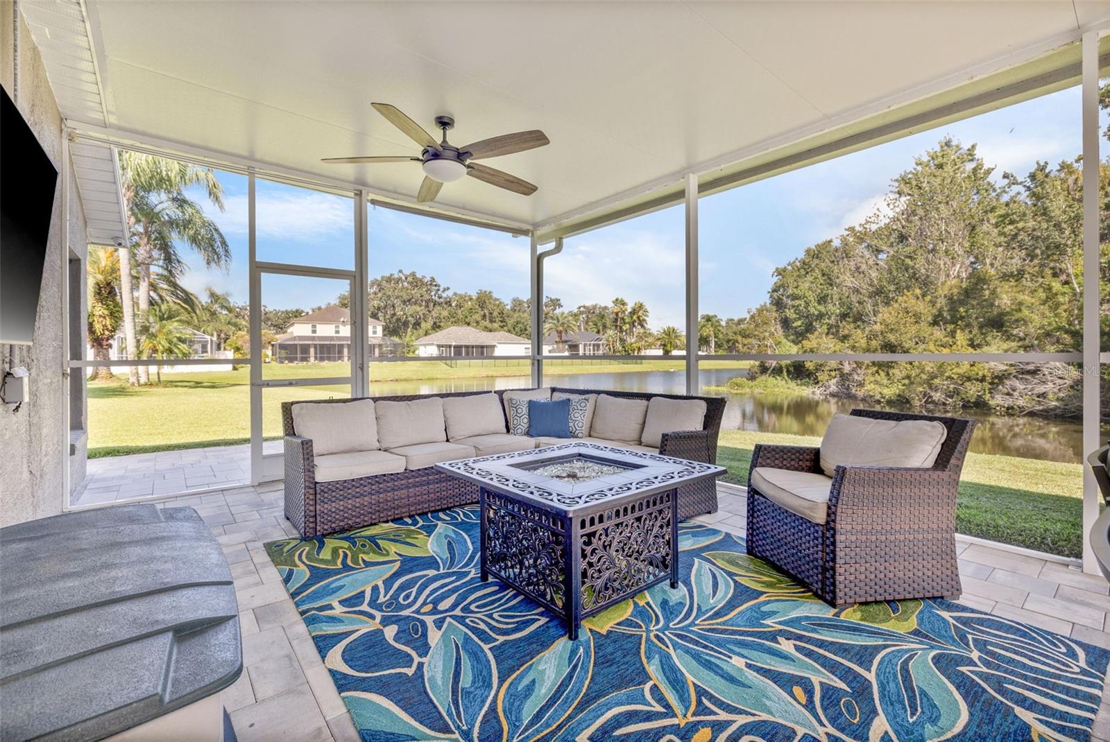 Bonus Space added to the lanai