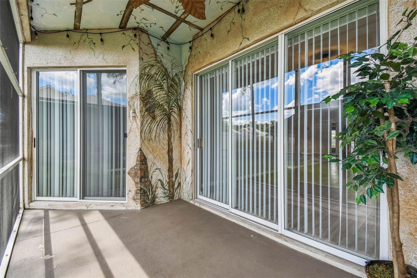 Covered Screened Lanai