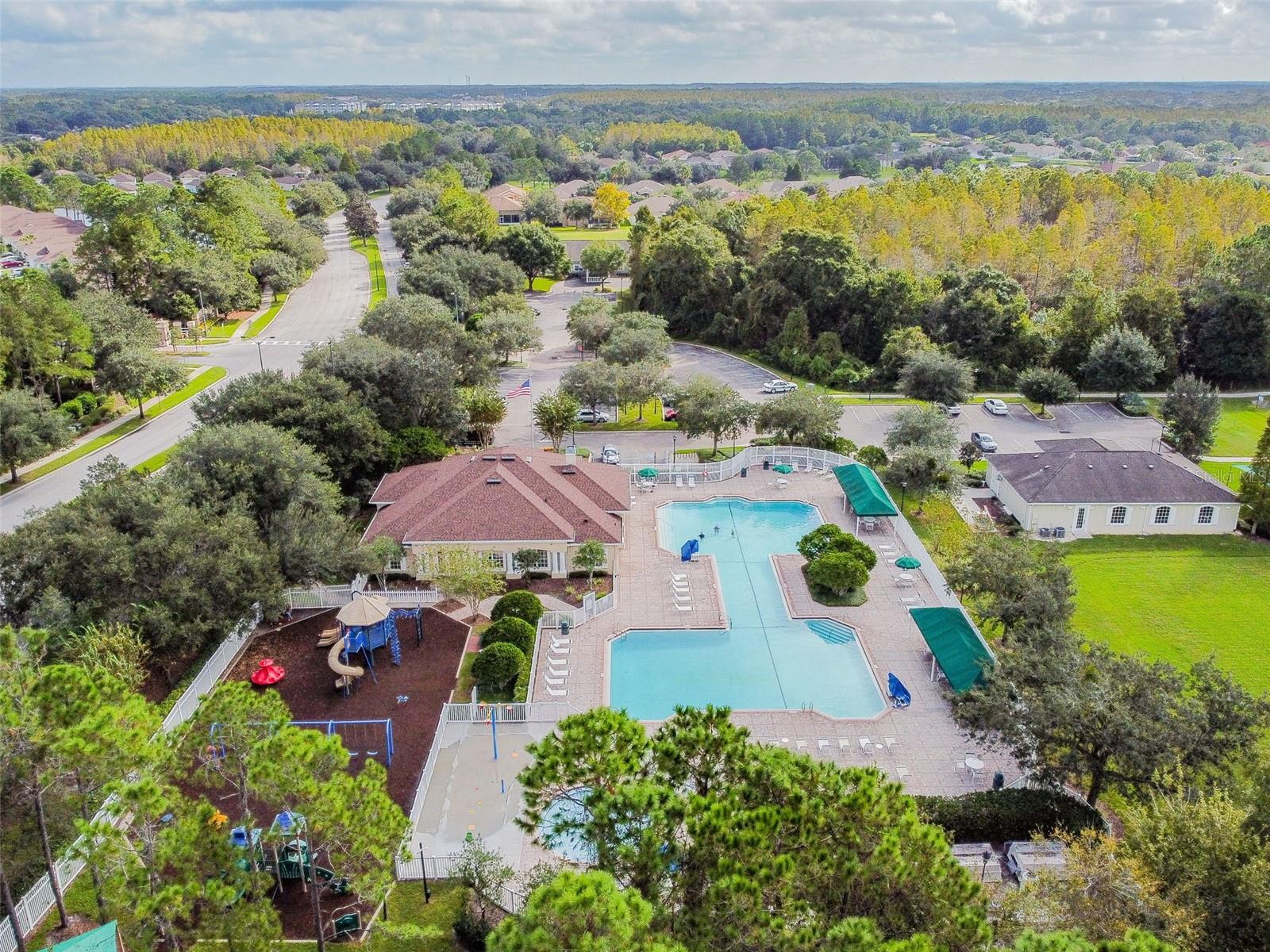 Lexington Oaks Amenities