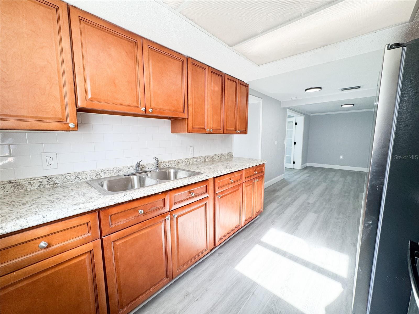 Kitchen w/ brand new Stainless Steel Appliances