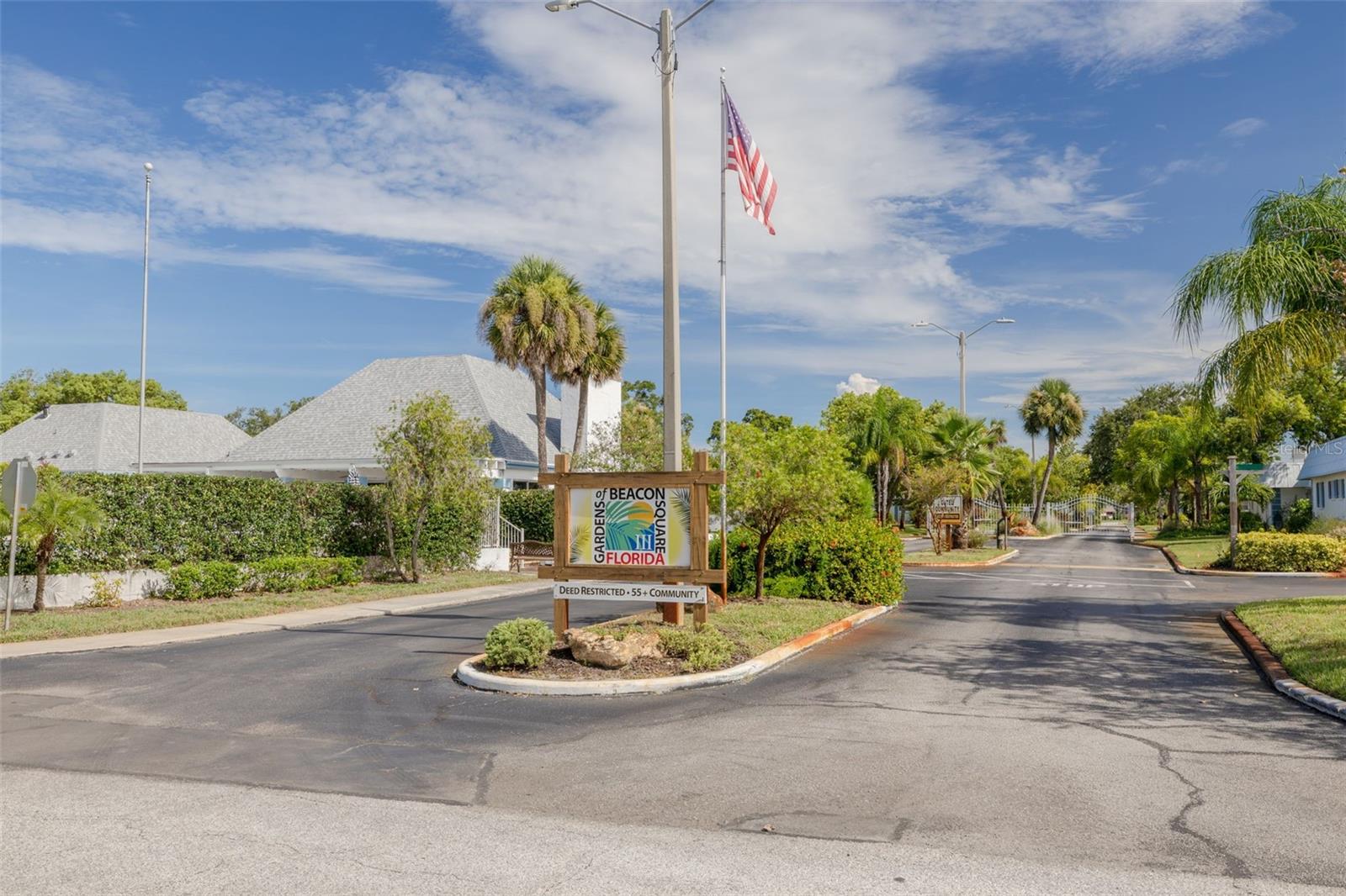 Welcome to Gardens of Beacon Square - YOUR gated community!