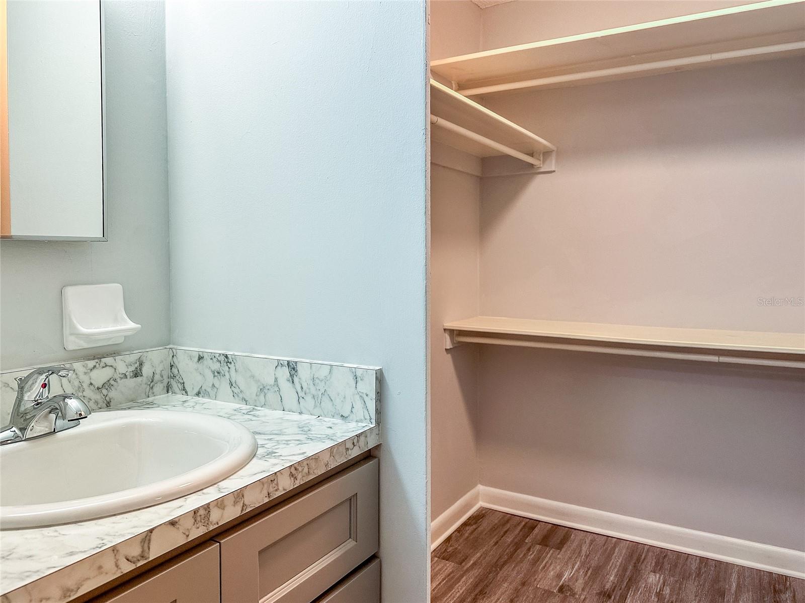 2nd Floor Jack & Jill Bath
