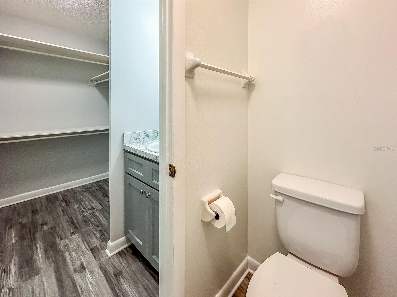 2nd Floor Jack & Jill Bath