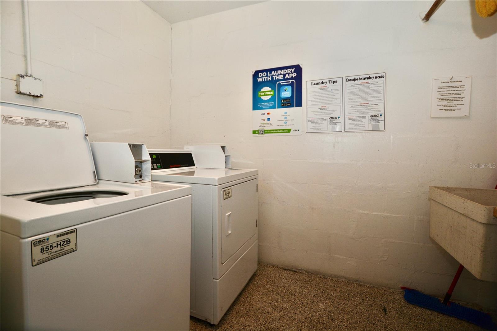 Community Washer & Dryer